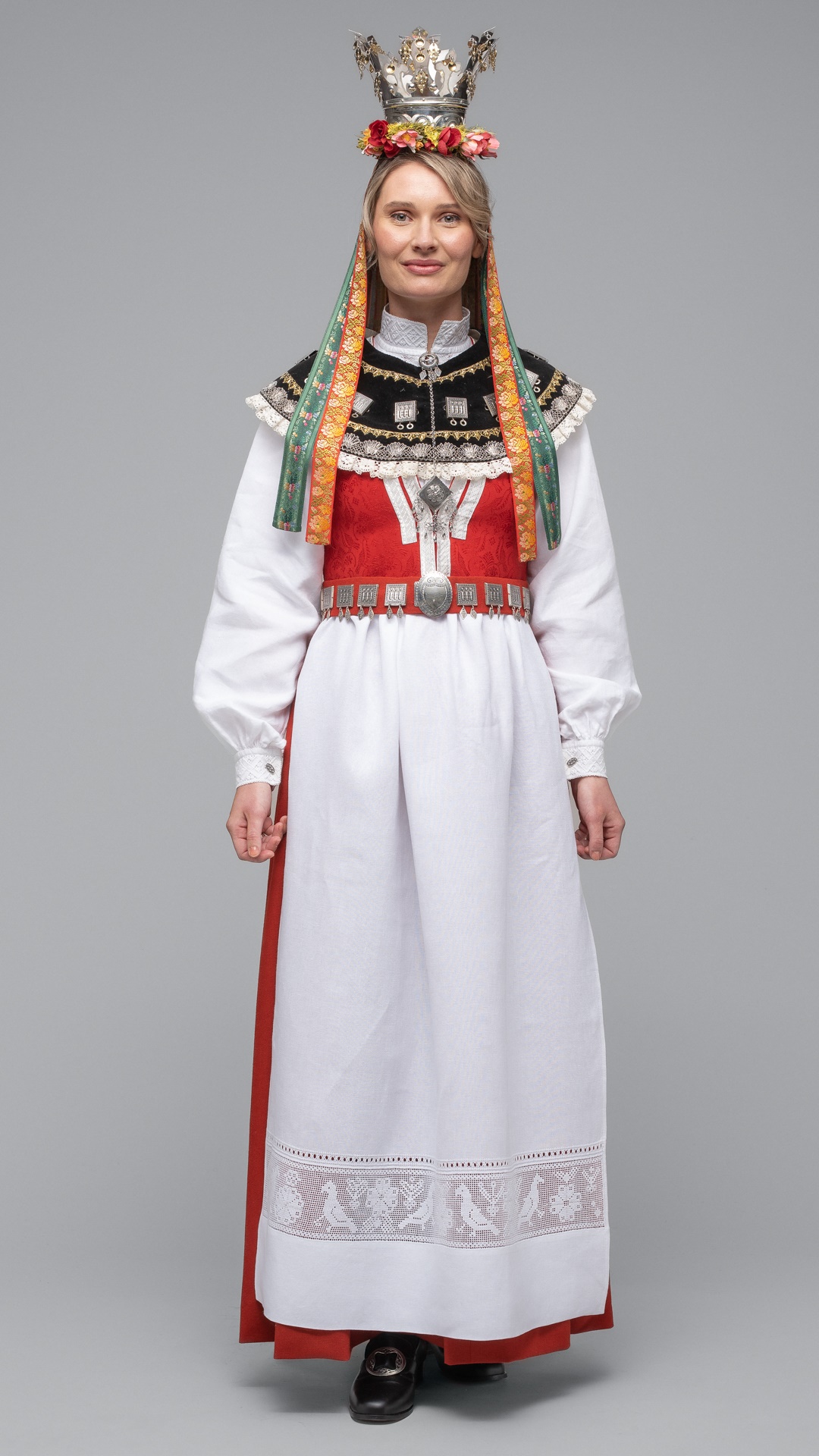 Bilde av Brudedrakt for Nordmøre