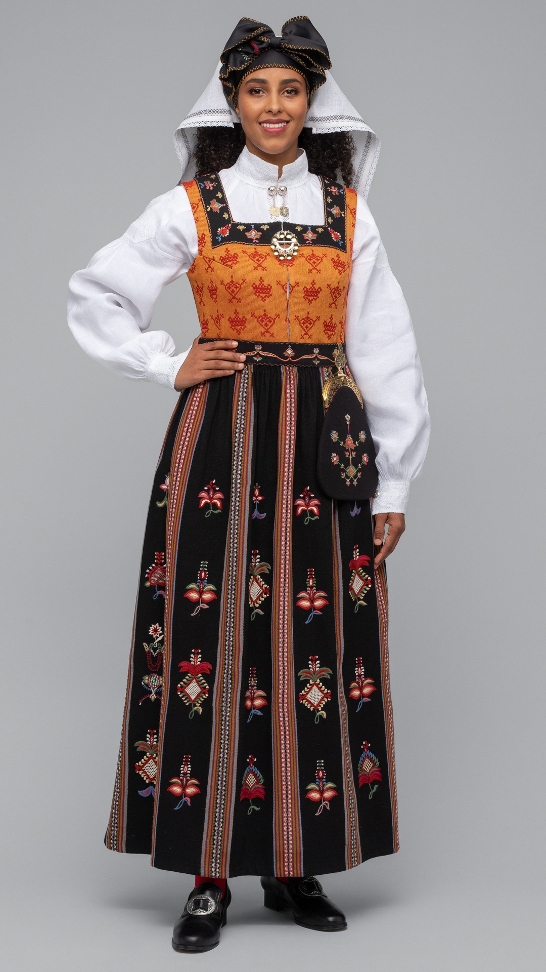 Bilde av Kvinnebunad fra Vigra