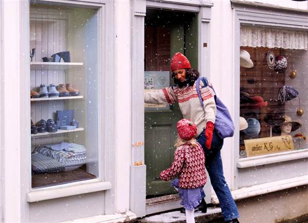 Velkommen til Norsk Flid Husfliden Larvik