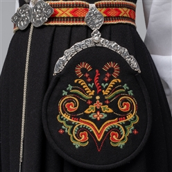 Bilde av Materialpakke veske Vestfold Husflidslags kvinnebunad 32 modell