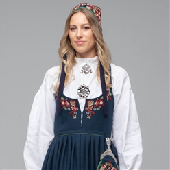 Bilde av Materialpakke til brodert nye valdres bunad