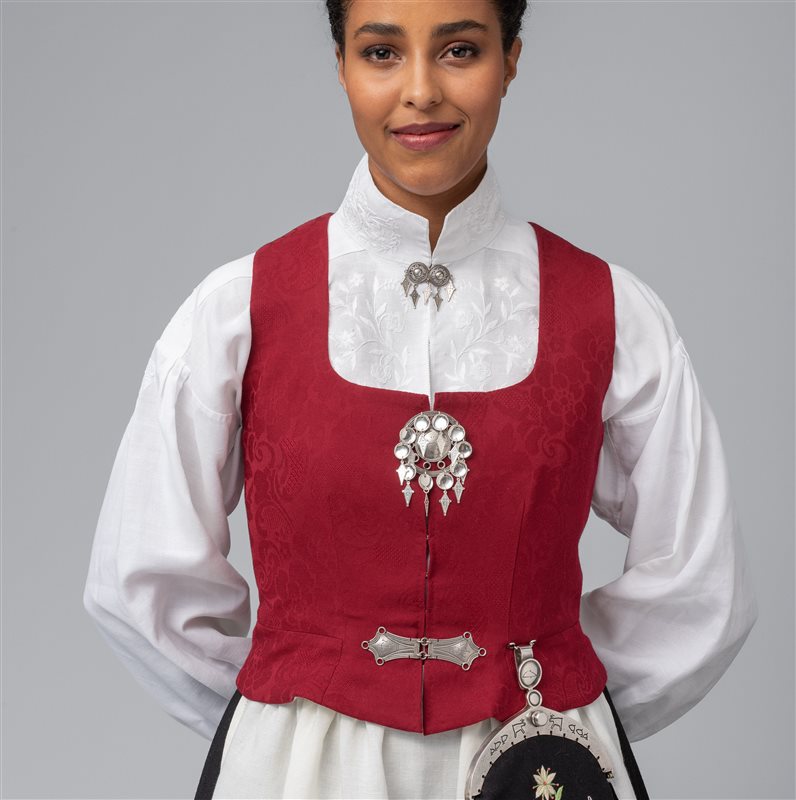 Materialpakke, mørk rød vest til Balsfjordbunaden