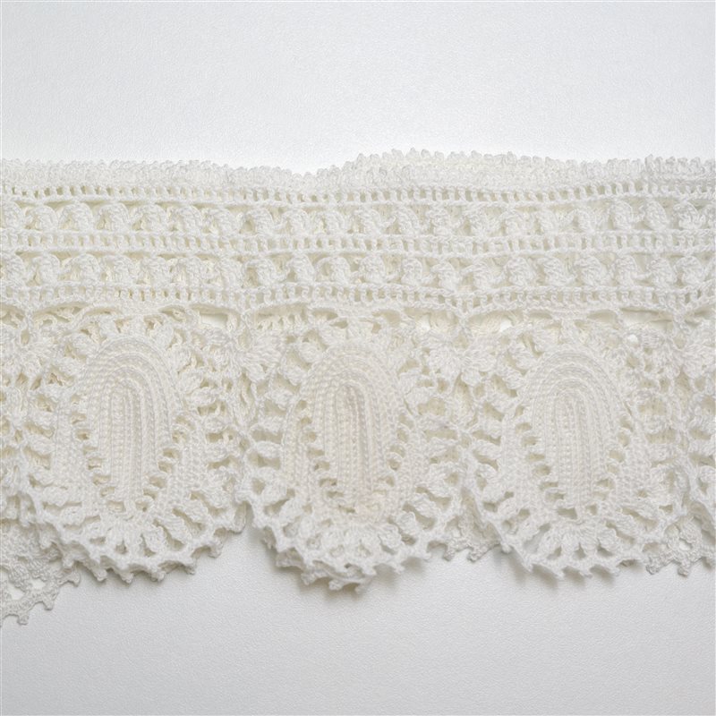 Ferdig Heklekant til Balsfjordbunaden