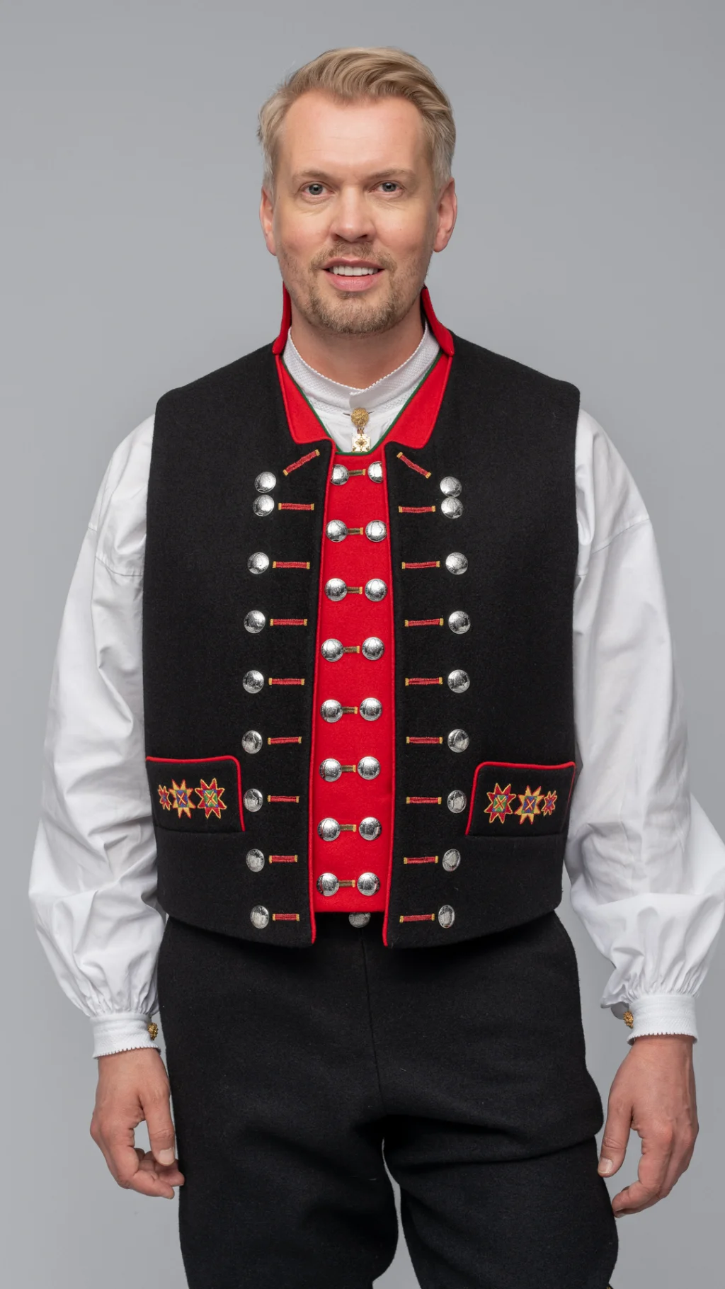 Vest uten kantbånd til Fanabunad