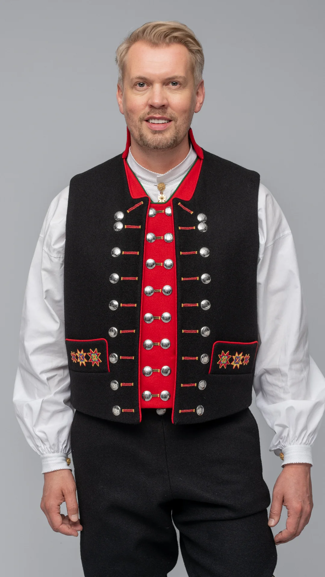 Vest uten kantbånd til Fanabunad