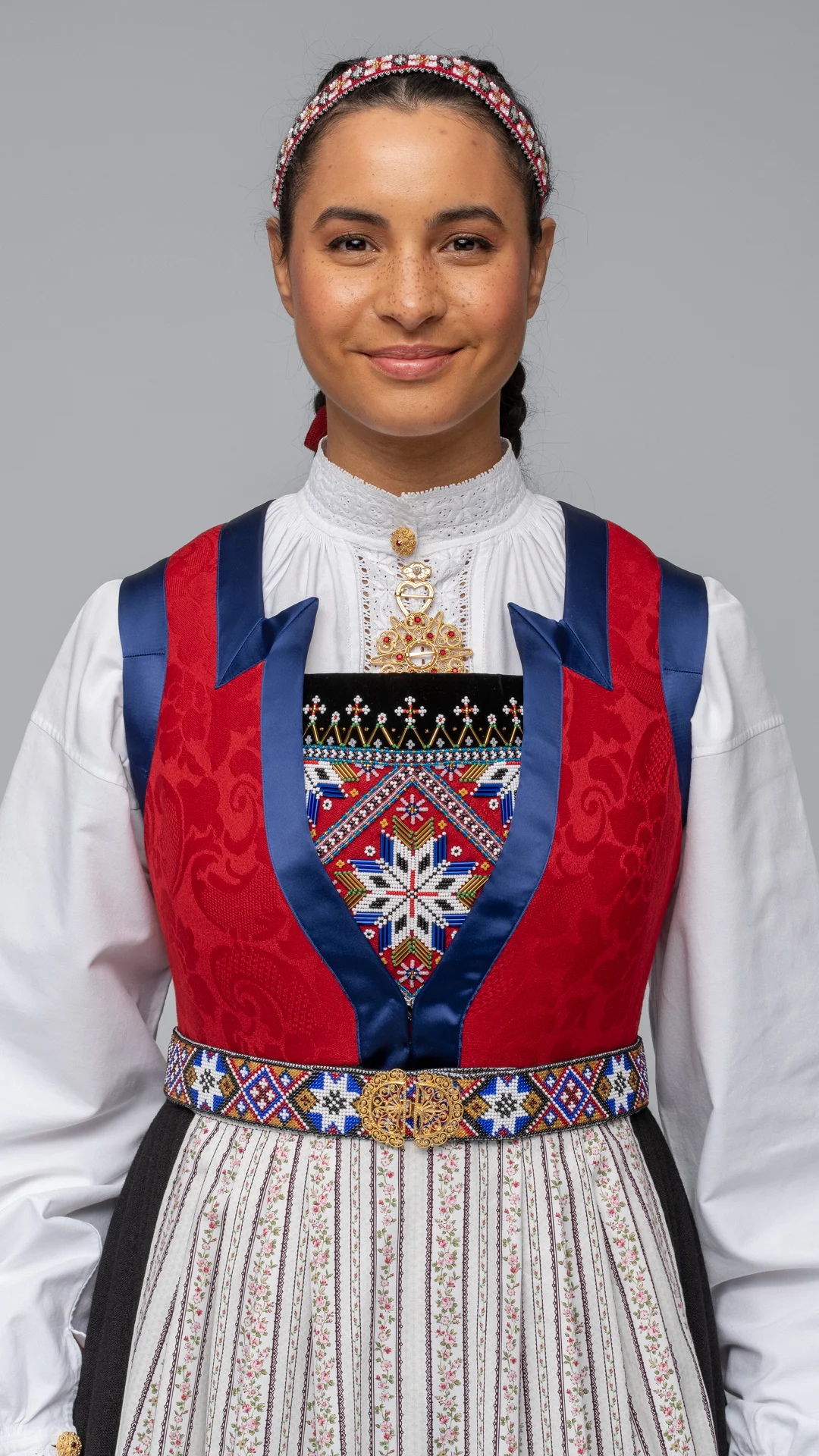 Fana dame og herrebunad