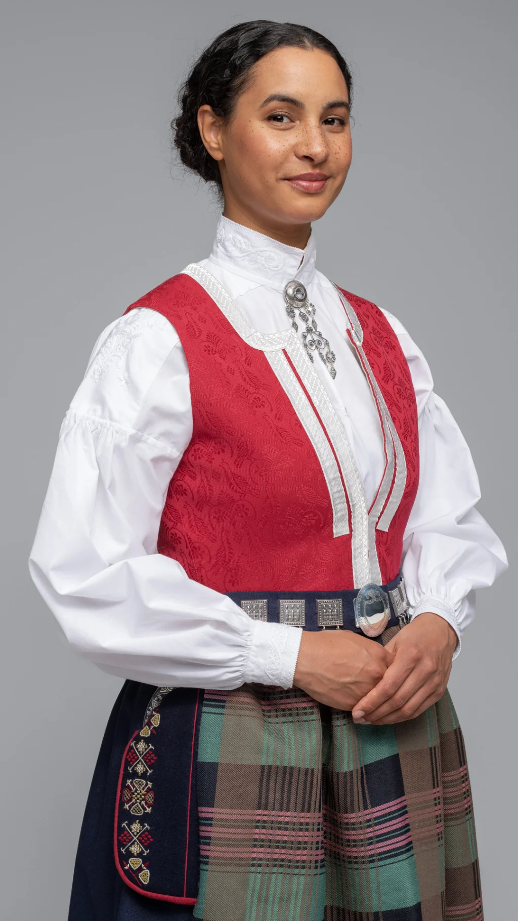 Broderi på skjorte