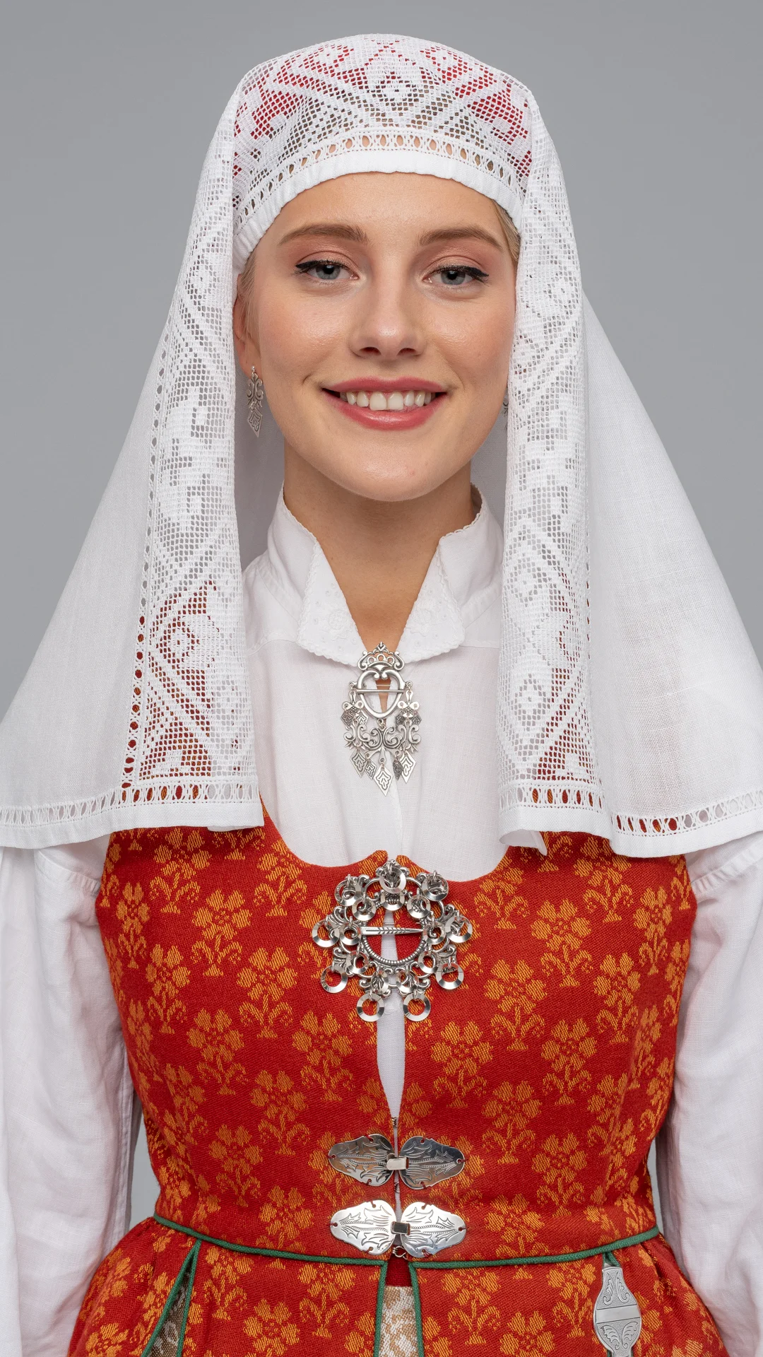 Rød Trønderbunad Gloria