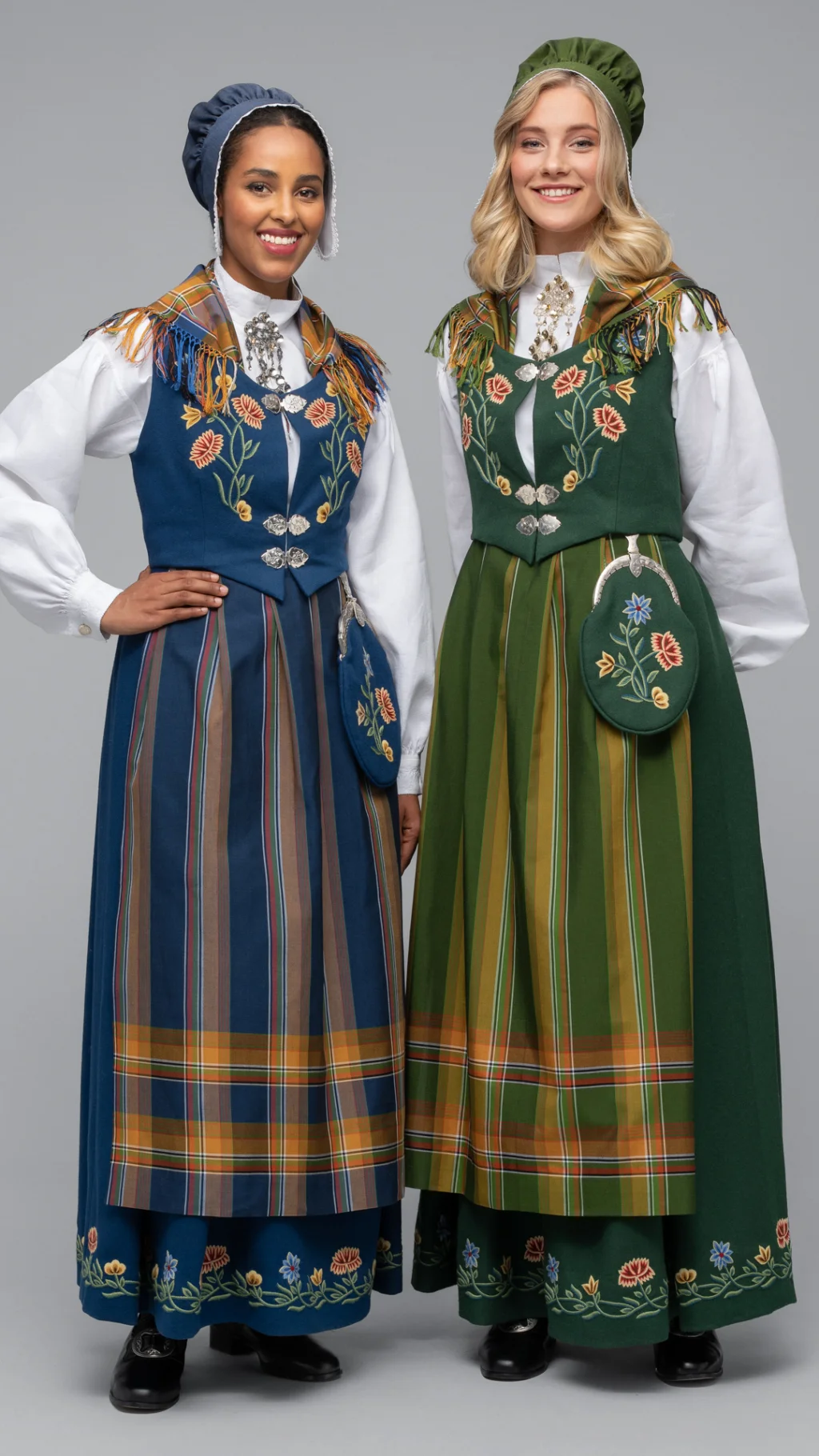 Nordlandsbunaden blå og grønn