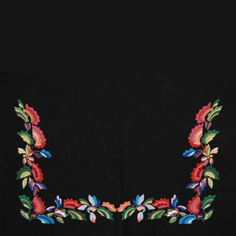 Materialpakke brodert sjal og forkle Vest-Agderbunad