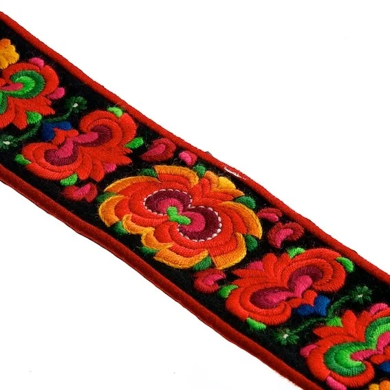 Broderingspakke til bunad fra Nedre Hallingdal