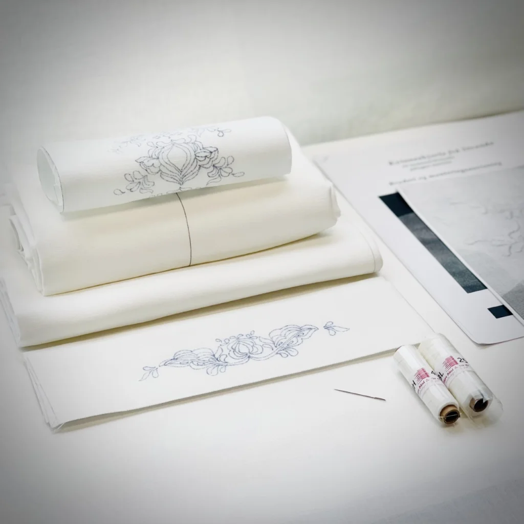 Materialpakke Stranda Dame Bunadsskjorte - Bilde 3