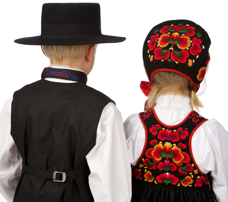 Barnebunad Nedre Hallingdal bak
