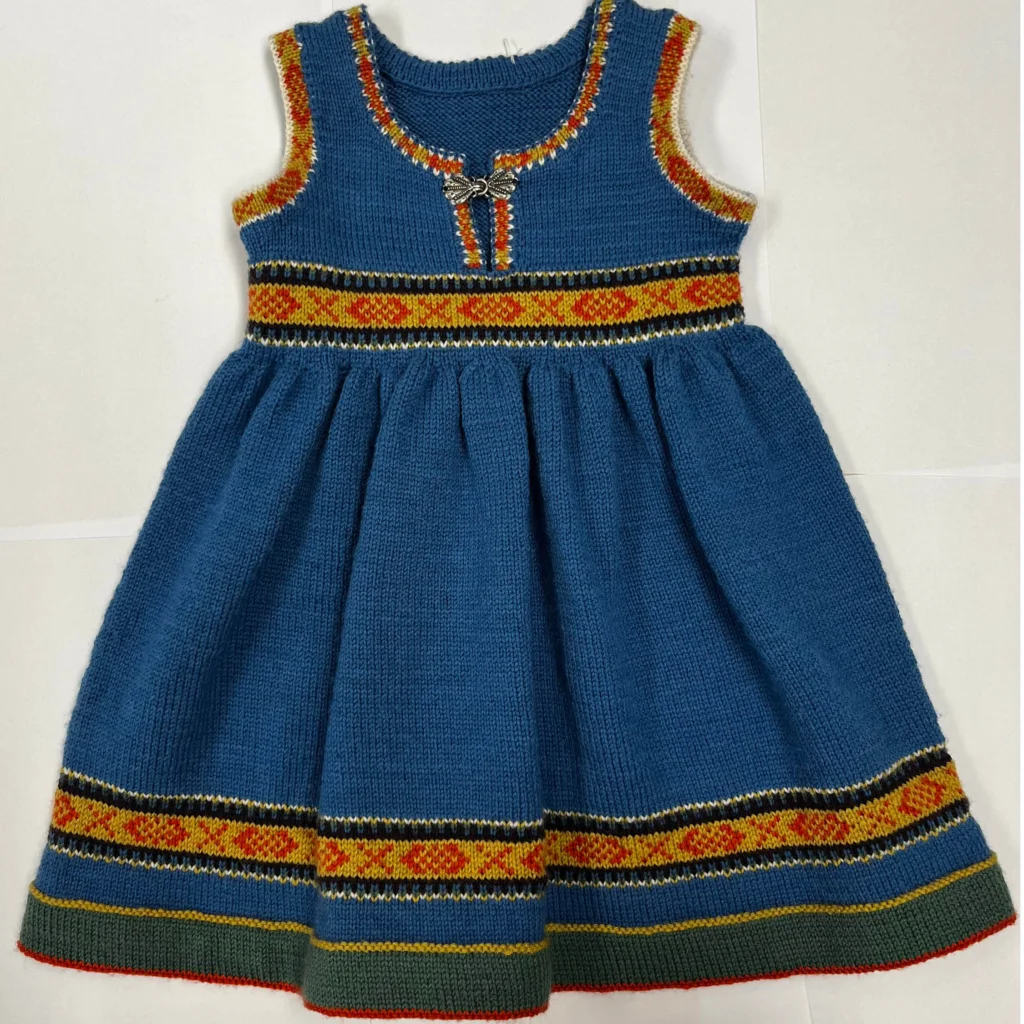 STRIKKEPAKKE BUNADSKJOLE, VESTFOLD 1932, baby - Bilde 1