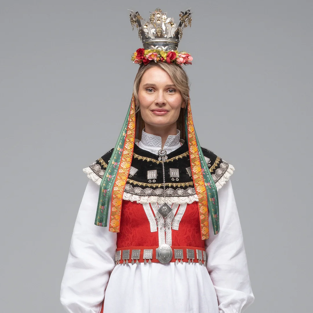 Brudedrakt for Nordmøre
