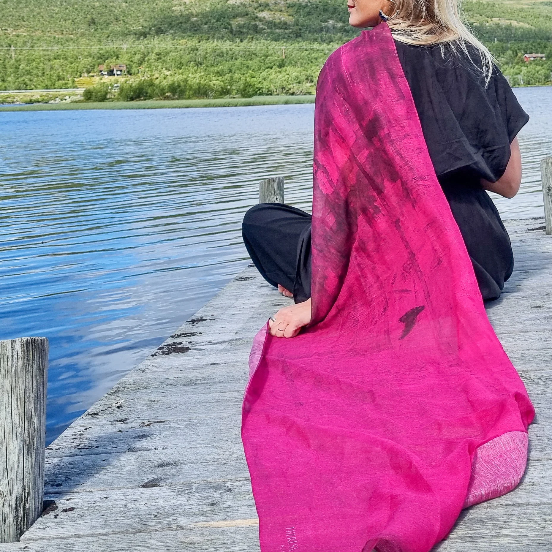 Skjerf Magenta i lin/modal/silke