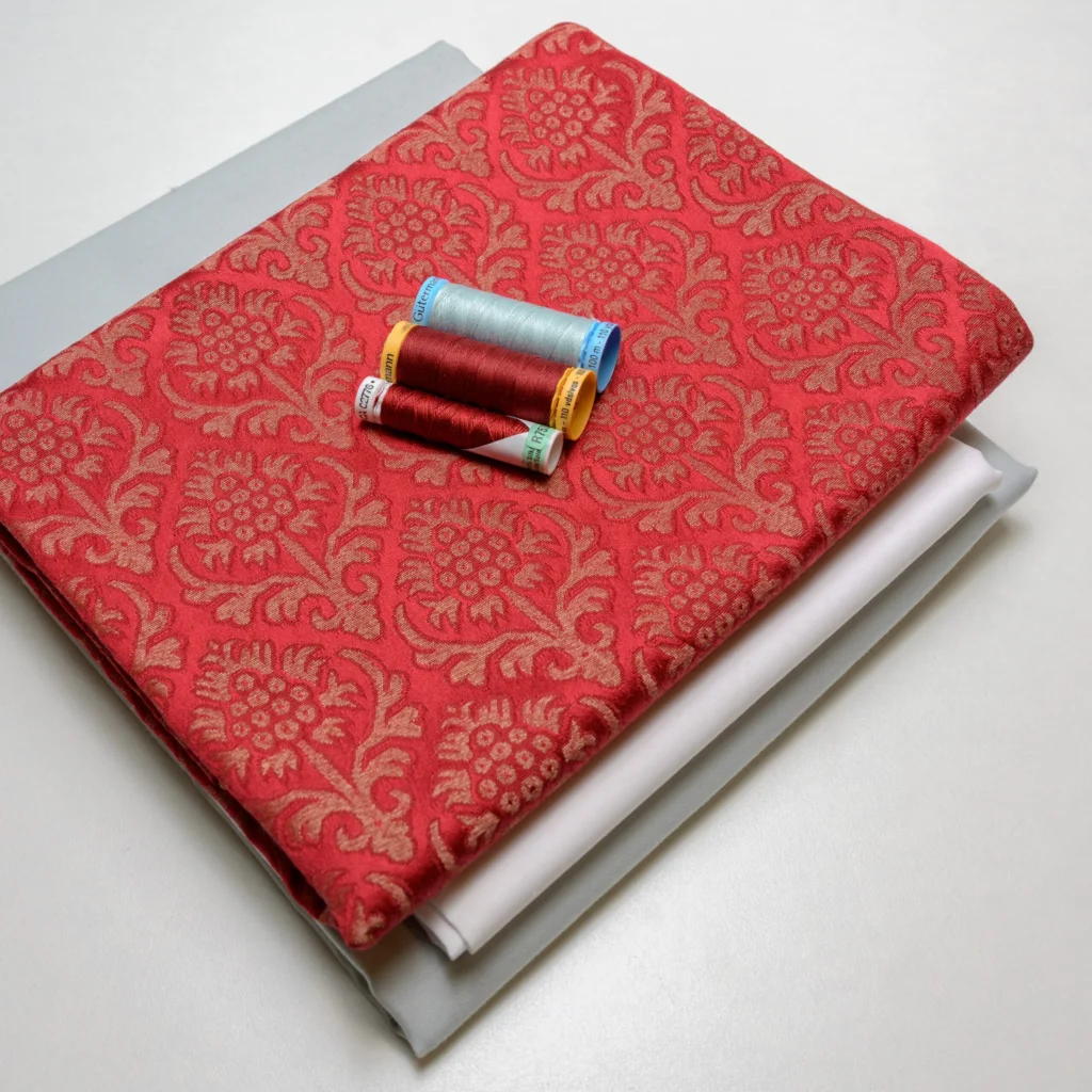 Materialpakke damask vest, mannsbunaden for Nordland og Troms - Bilde 3
