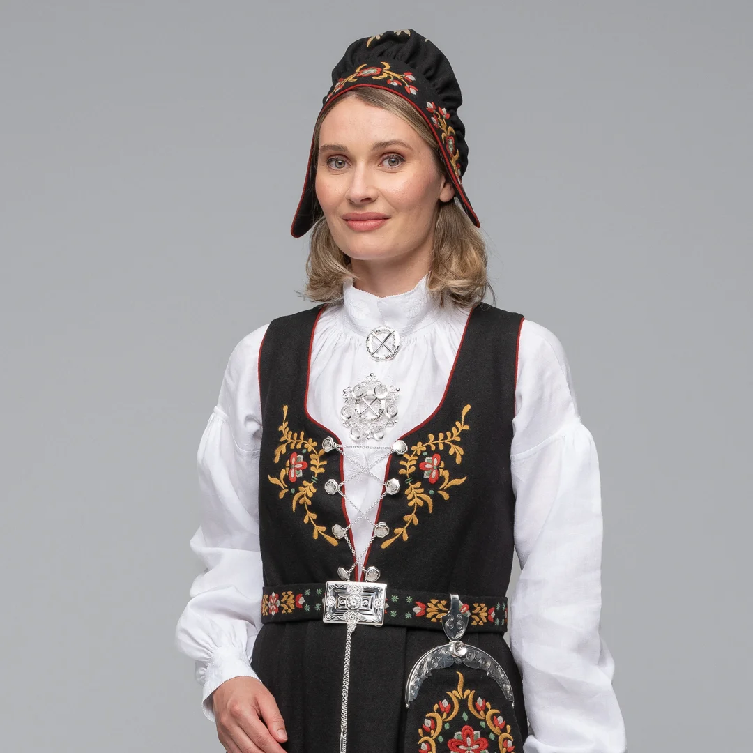 Nedre buskerudbunad