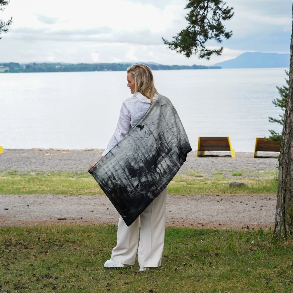 Skjerf OVER THE SEVEN SEAS/ BLACK AND WHITE - Bilde 7