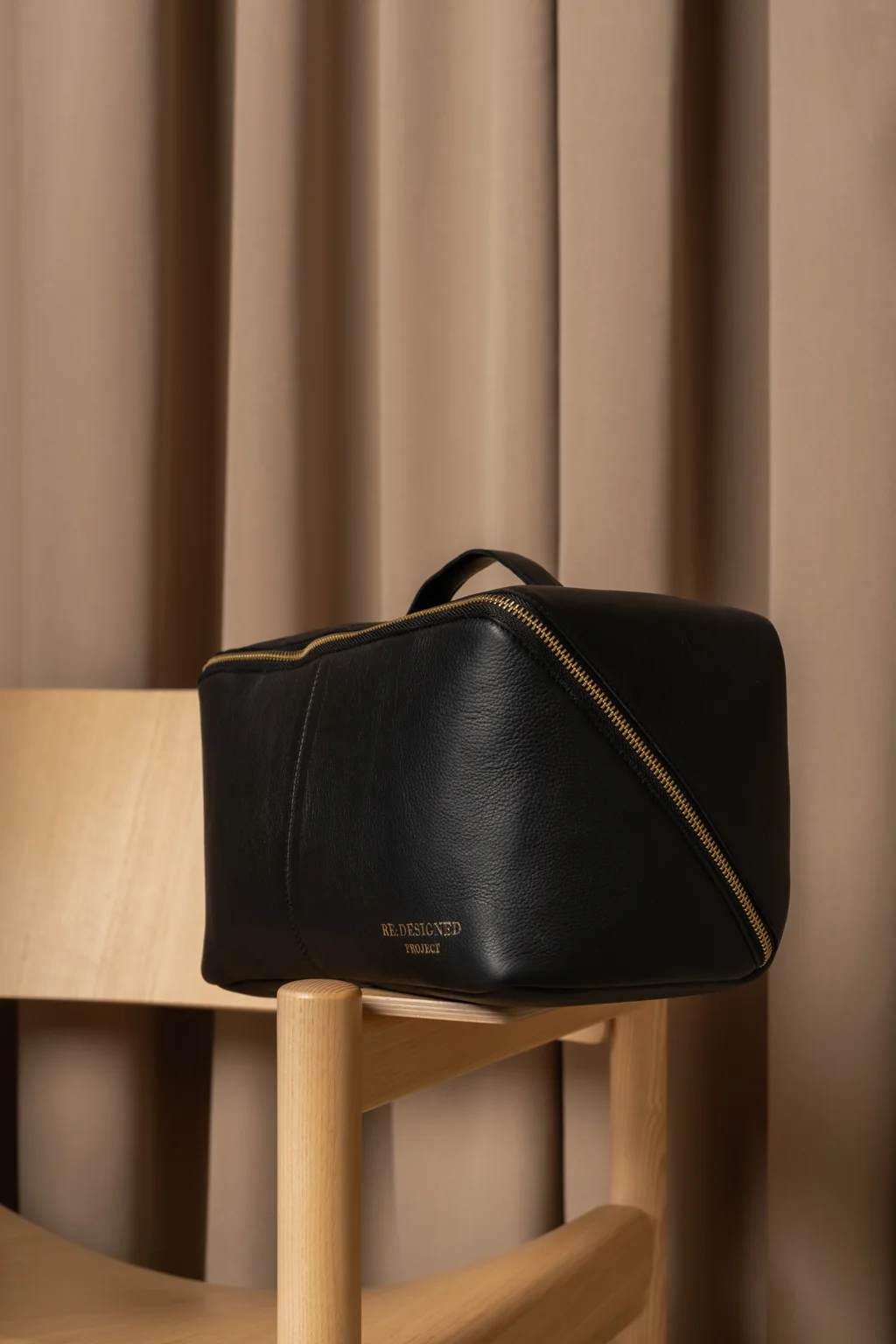 Project 10 black/gold - Bilde 3