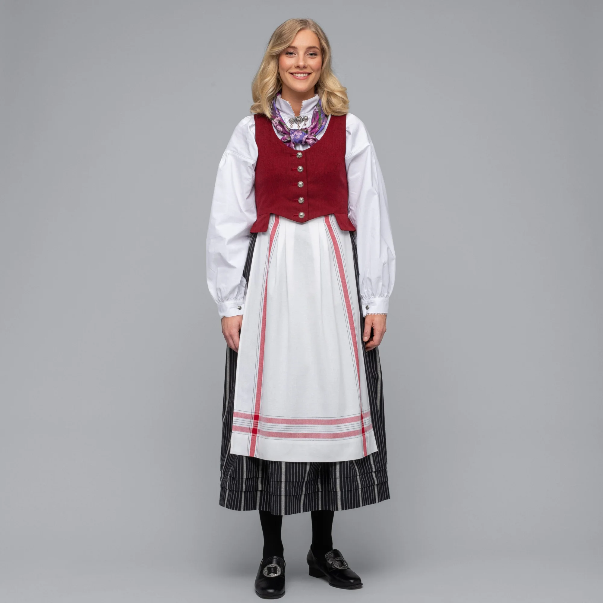 Materialpakke Troms sommerbunad dame