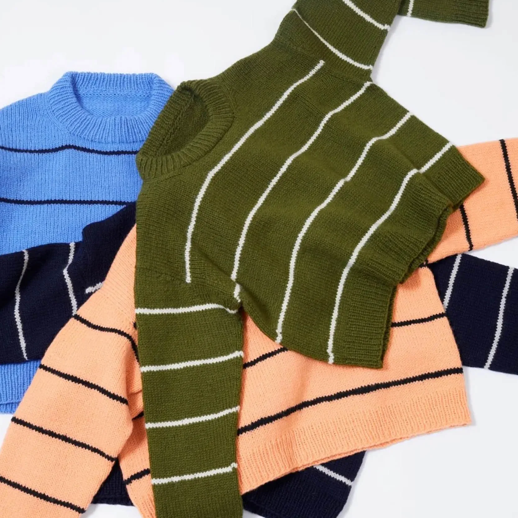 452 Uni stripegenser