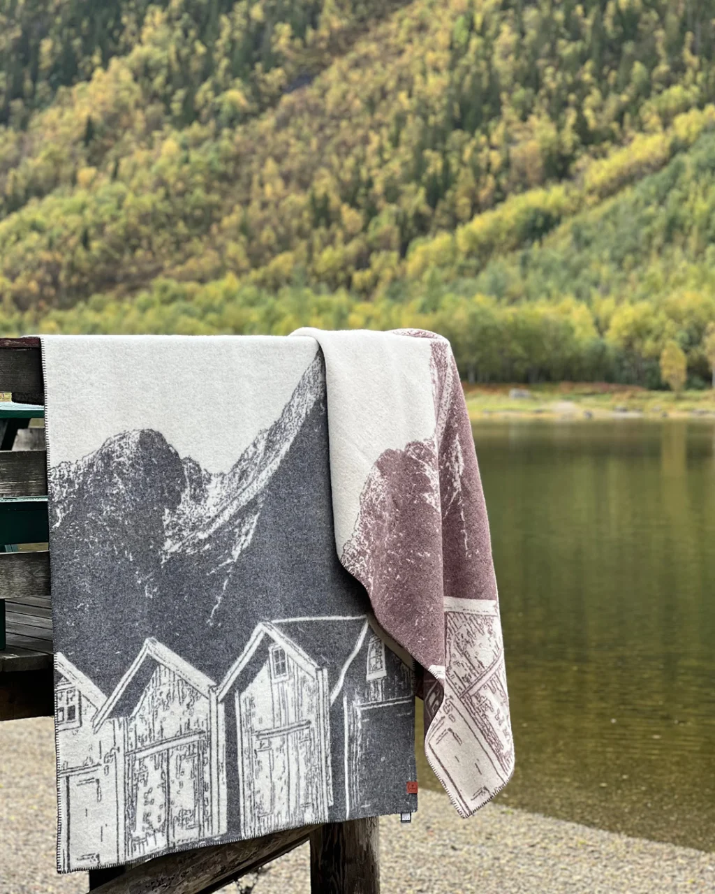 Pledd Øyfjellet Klippan